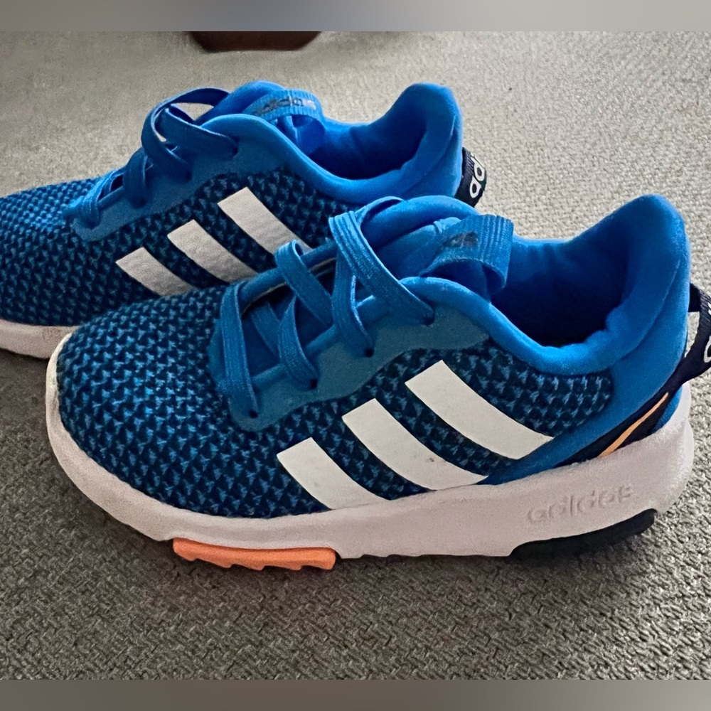Toddler shoes